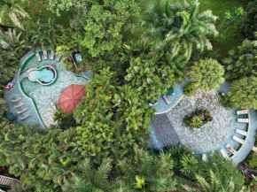 Paradise Hot Springs